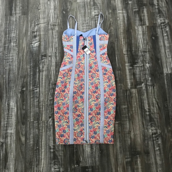 NWT BCBG Ayla Dress - Size 0 - Picture 4 of 6